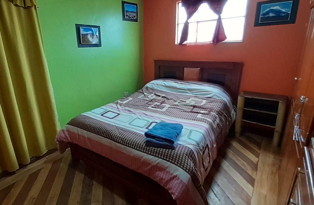 Hostal Sendero De Volcanes Latacunga Exterior foto