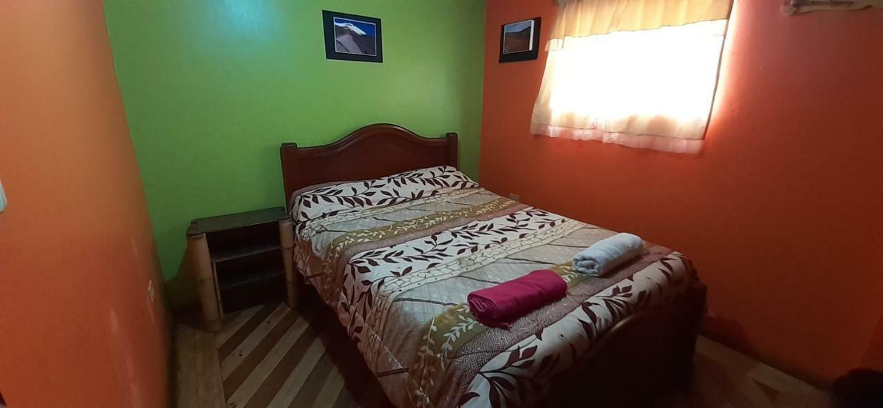 Hostal Sendero De Volcanes Latacunga Exterior foto